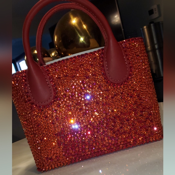 STUNNING Red Crystal Handbag - Picture 1 of 2